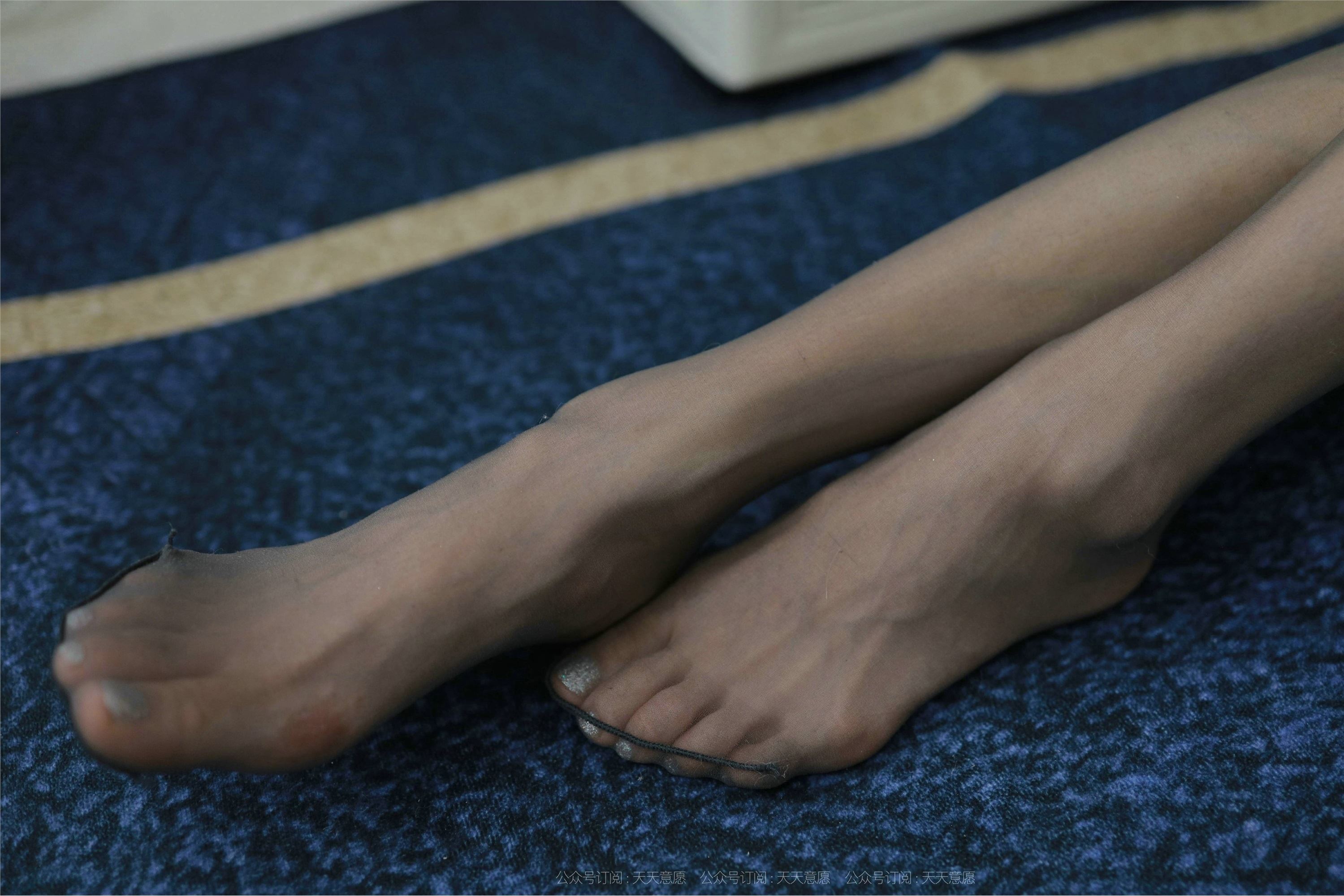 IESS异思趣向  2021.09.12 丝享家916：小六《黑白相间的世界》